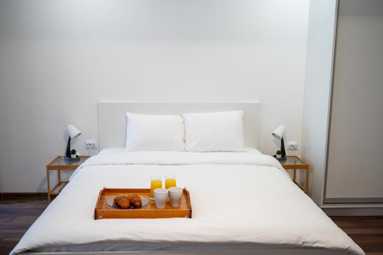 Bright Studio In The City Center 소피아 외부 사진